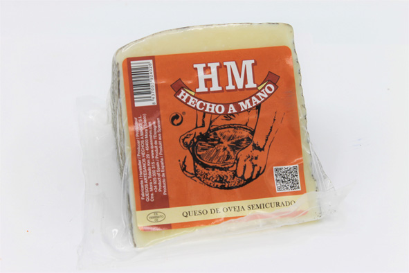 QUESO HM 8 CUÑAS OVEJA SEMICURADO